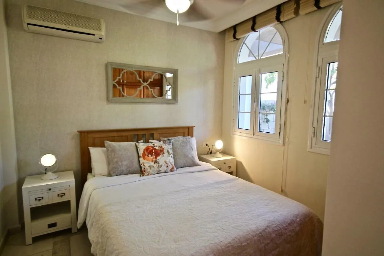 Villa Costa Adeje   Costa Adeje (Tenerife)